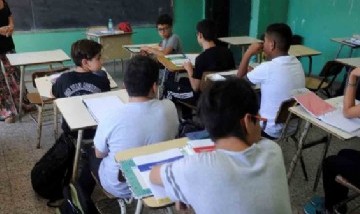 Sólo el 16% de los estudiantes terminan el secundario en el tiempo previsto