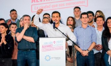 Lanús: el gobierno de Julián Álvarez pagará ayuda escolar de $100.000 a trabajadores municipales