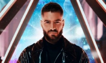 Maluma lanza su nuevo disco, 11:11