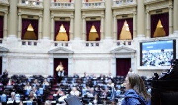Cecilia Moreau convocó a todos los diputados "para tratar temas que están en la agenda de la gente"