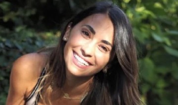 Antonela Roccuzzo mostró distintos looks en su rol como embajadora de una marca de ropa de yoga