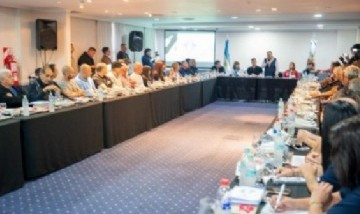 El Gobernador Quintela inauguró el Congreso Nacional de SETIA en La Rioja