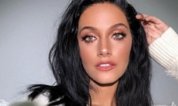 Oriana Sabatini mostró el problema que la cuarentena está logrando en su cabeza
