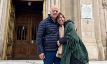 ​​​​​​​En medio de la crisis de Independiente y su candidatura en la provincia de Buenos Aires, se casa Grindetti