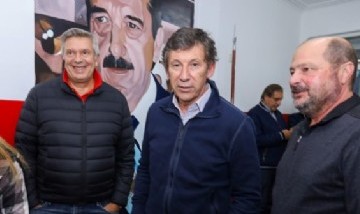 Posse encabezó un homenaje a Raúl Alfonsín por el aniversario de su fallecimiento