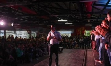 Achával, ante 4.000 dirigentes en Comodoro: "El desarrollo tiene que llegar a cada ciudad y a cada familia"