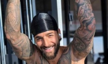 Maluma compartió su rutina en una de sus historias y encendió las redes sociales