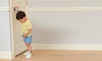"¡Auxilio, ya no aguanto a mi mamá!", el insólito pedido de rescate de un niño en cuarentena