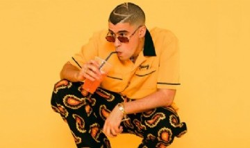 Bad Bunny lanzará un nuevo modelo de zapatos Crocs diseñados por él