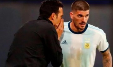 Aseguran que Lionel Scaloni habría retado a Rodrigo de Paul por su exposición mediática