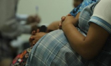 Embarazos adolescentes disminuyeron en el país un 55% entre 2015 y 2020