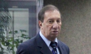 El "Narigón" Bilardo dio positivo a un nuevo test de coronavirus
