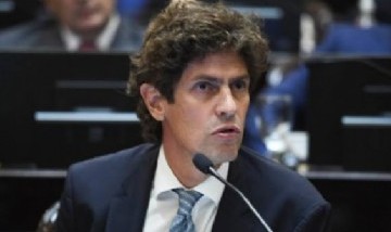 Lousteau destrozó a los que prometen ganar plata fácil: "Te venden algo que no existe"
