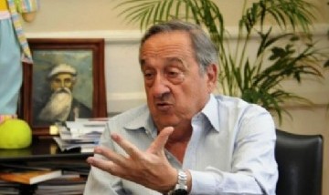 Denuncian que Tandil tuvo su "Vacunatorio VIP": El chofer de Lunghi y la esposa del Secretario de Salud