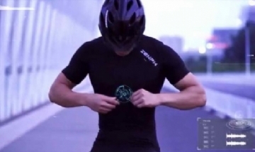 Crearon una camiseta inteligente que controla el ritmo cardíaco y cuida la postura.
