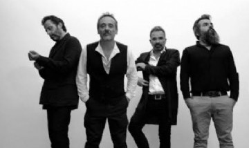 Love of Lesbian lanzó "Ojalá" junto a Judit Neddermann y comenzó su despedida temporal de los escenarios