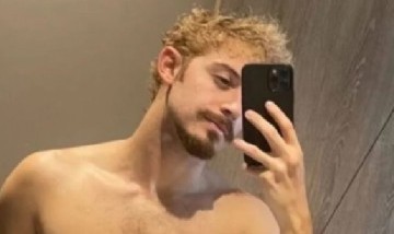 El sorprendente cambio de look de Ruggero Pasquarelli para recibir sus 30 años