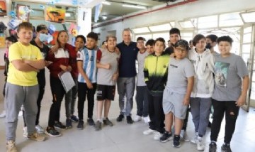 Fernando Gray recorrió las obras de ampliación en la Escuela Técnica N° 1