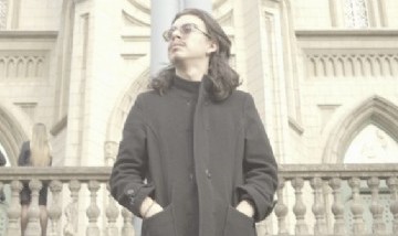 El Diestro presenta "Vendrá la muerte!", una canción fuerte para personas débiles