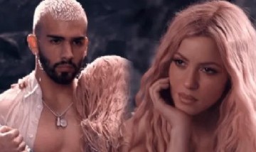 En la piel de una sirena, Shakira lanzó "Copa Vacía", su nueva canción con Manuel Turizo