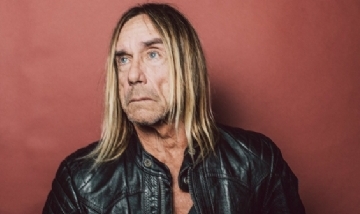 Iggy Pop confesó que fumaba una insólita sustancia