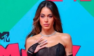 Tini Stoessel revolucionó las redes con el anuncio que todos esperaban: lanzó su línea de ropa inspirada en Futttura