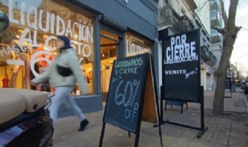 Dueño de una cadena de heladerías afirmó que las pymes reciben hasta 20 CV por día y apuntó contra Javier Milei