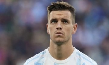 Tras quedarse fuera del Mundial, Lo Celso fue papá y compartió las primeras fotos de su hija