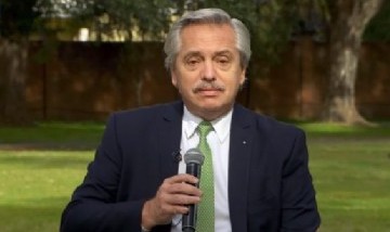 Alberto Fernández presentó la Ley de Educación Ambiental y llamó a resolver este problema