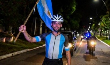 Un patinador de Merlo recorrerá Argentina de punta a punta en rollers como protesta contra la Justicia que le impide ver a su hija