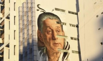 Inauguraron un mural dedicado al médico René Favaloro en el centro porteño