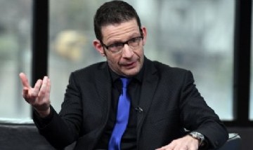 Un exsocio de Milei asegura que Luis Caputo está al borde de dejar Economía