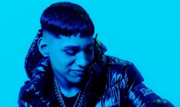 Alejo Isakk presenta "Menorcito", su nueva colaboración junto a Standly y Omar Varela