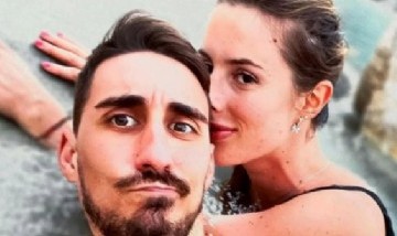 Se sacó una selfie con su novia, se le resbaló el teléfono y cayó al precipicio por intentar rescatarlo