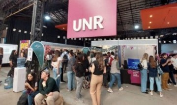 Nueva edición de la Expo Carreras a Rosario: más de mil estudiantes conocerán propuestas