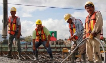 Duro informe de la UBA: se perdieron casi 200 mil empleos y los salarios cayeron un 32 por ciento en la era Milei