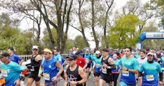 Más de 1.600 corredores participaron de la carrera 10K y 3K en la ...