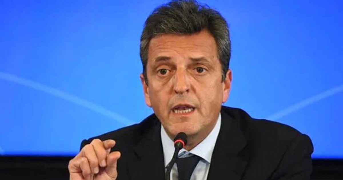 El líder del Frente Renovador presentó el primer video de campaña de la nueva coalición peronista. Con tono emocional y foco en el pueblo trabajador, evitó mencionar a figuras como Cristina Kirchner y Axel Kicillof.