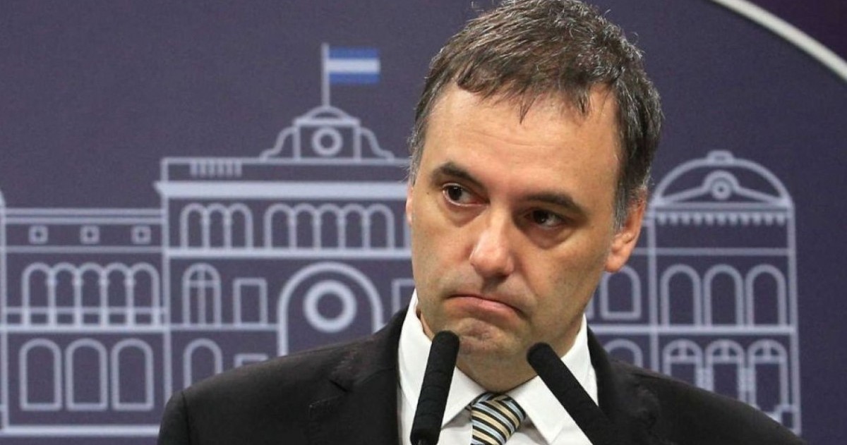 Los registros de la Oficina Anticorrupción muestran un fuerte incremento en menos de dos años, junto a la incorporación de un Jeep y nuevas dudas sobre un departamento en Caballito.