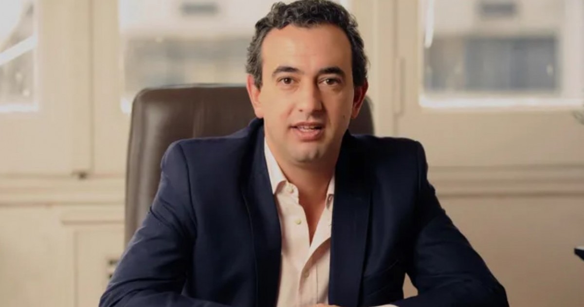 La gestión del intendente de Rosario, Pablo Javkin, destinó durante 2025 al menos 8 millones de pesos a La Derecha Diario y hasta el momento no explicó públicamente los motivos de la contratación.
