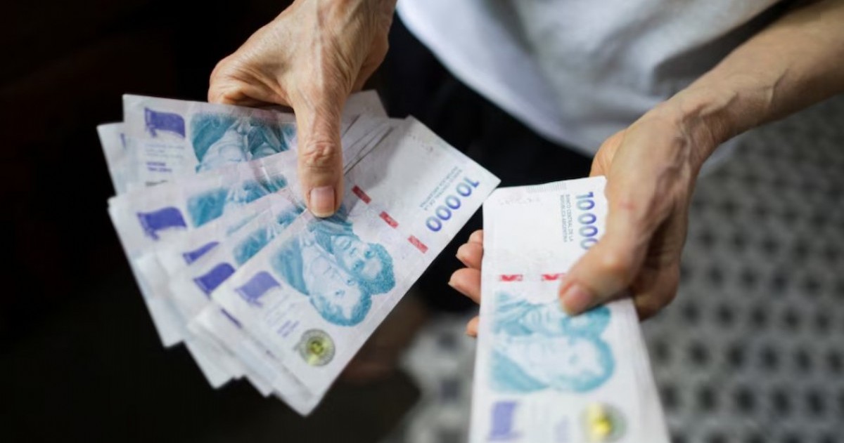 Un informe elaborado sobre datos de la Central de Deudores del Banco Central mostró un nuevo deterioro en la capacidad de pago de las familias argentinas.