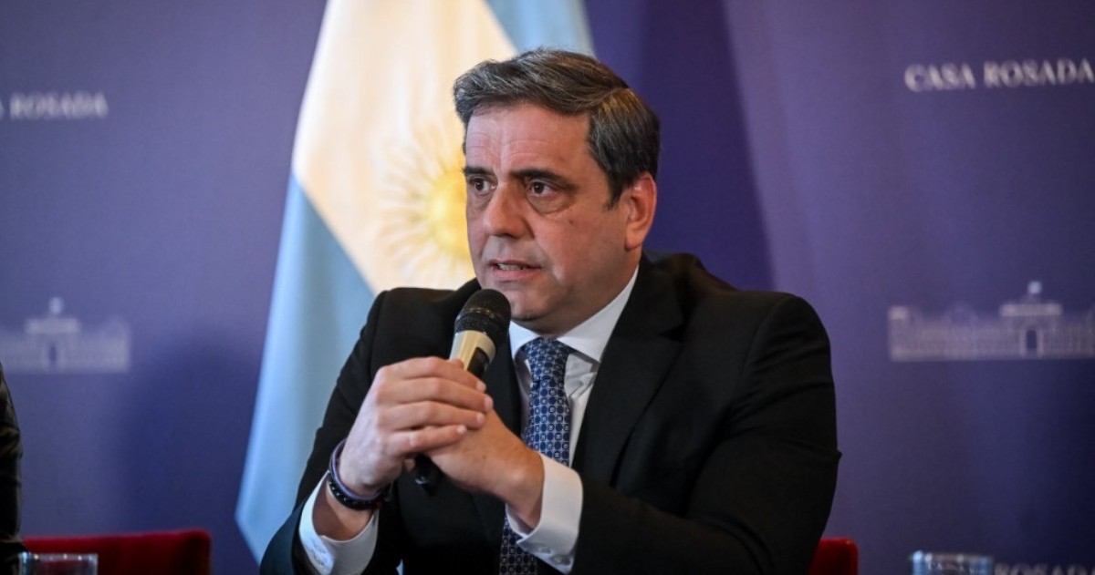 El presidente de La Libertad Avanza Tucumán integra el directorio de la petrolera estatal. Según el balance anual de la empresa, el promedio de honorarios equivale a unos 95 millones de pesos mensuales por integrante.