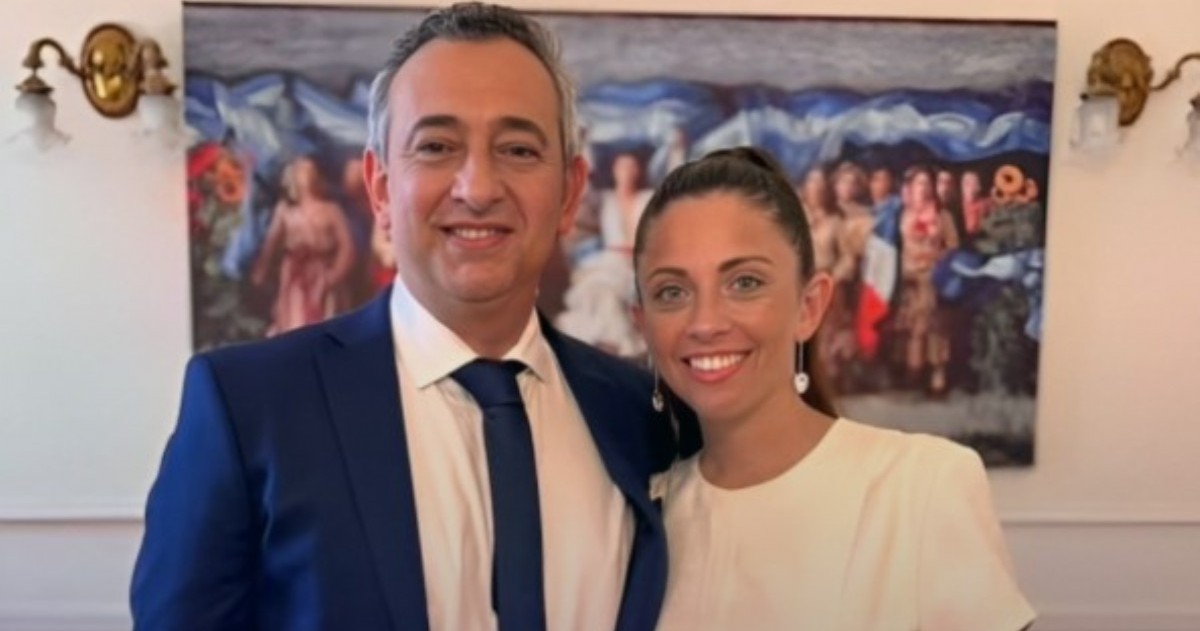 El mandatario rosarino dará el “sí” este viernes a las 12.30 junto a la médica oncóloga Luisina Fruci, en un acto civil al aire libre con un entorno urbano de estilo europeo.