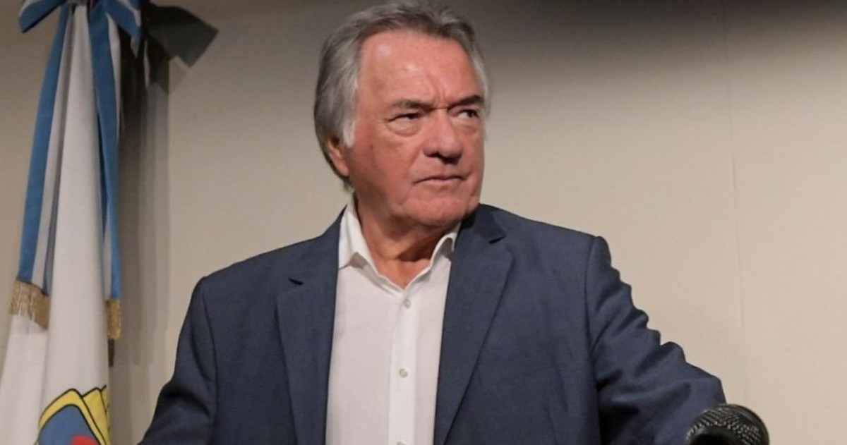 Luis Barrionuevo criticó duramente al gobierno de Javier Milei, habló de la interna libertaria y planteó que la CGT tiene capacidad para profundizar el conflicto social.