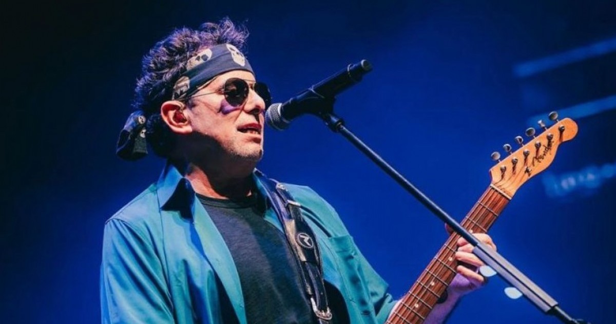 Andrés Calamaro presentó un extenso repertorio de éxitos ante miles de fanáticos en el primero de sus cuatro shows en el Movistar Arena.