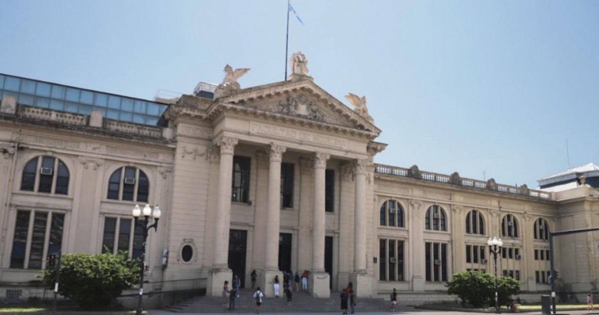 La convocatoria estará vigente del 25 de febrero al 20 de marzo y apunta a garantizar el acceso, la permanencia y la graduación con acompañamiento económico y académico.