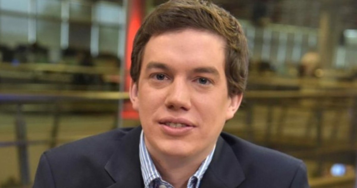 Gregorio Hernández Maqueda, aliado a La Libertad Avanza, presentó un proyecto para suprimir la paridad de género en las candidaturas provinciales. Defendió la iniciativa en una entrevista y cuestionó el origen de la normativa.