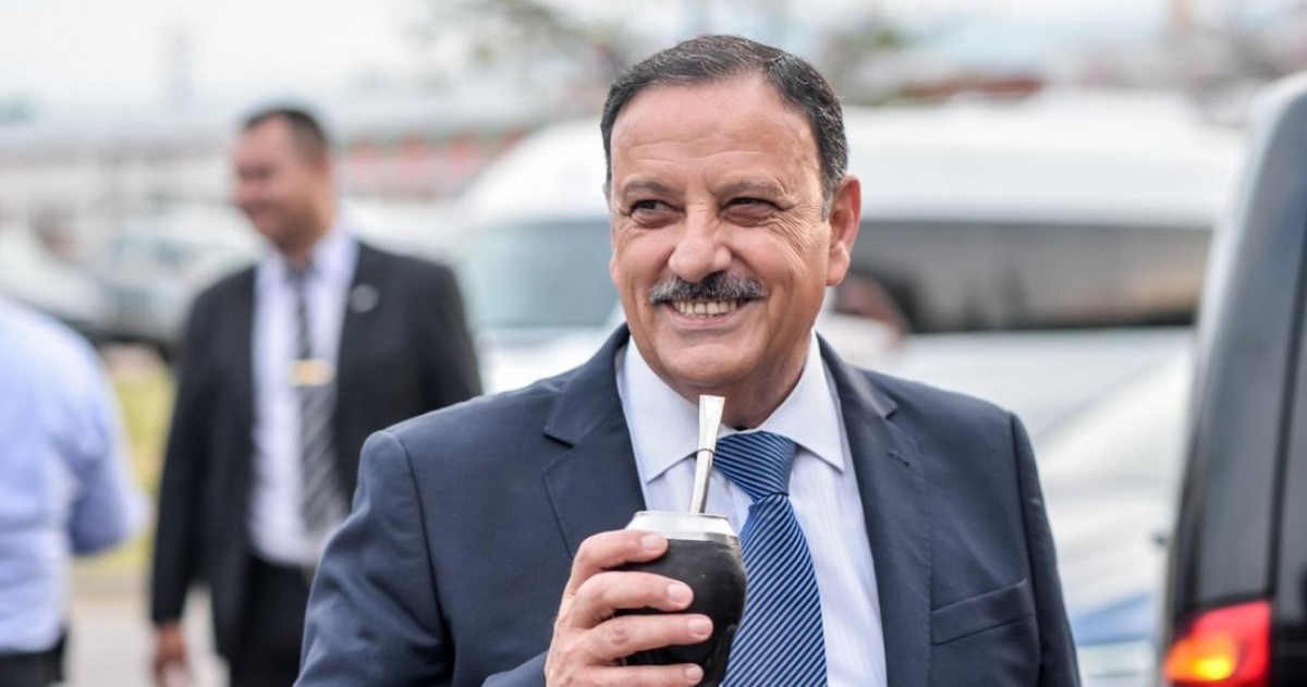 El gobernador de La Rioja aseguró que el país atraviesa una situación “terminal” y reclamó un gobierno de transición de tres a seis meses para evitar un estallido social.