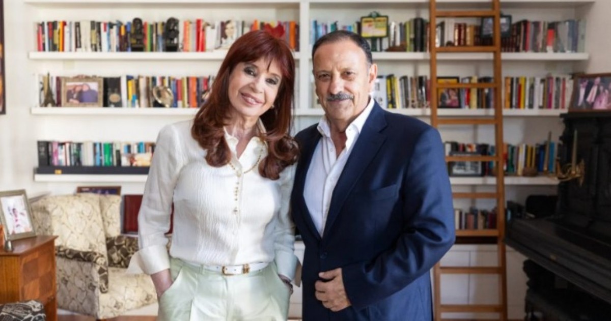 El gobernador de La Rioja pidió a la CGT un paro por tiempo indeterminado contra el Gobierno nacional y sostuvo que la presión social podría derivar en un conflicto “incontrolable”.