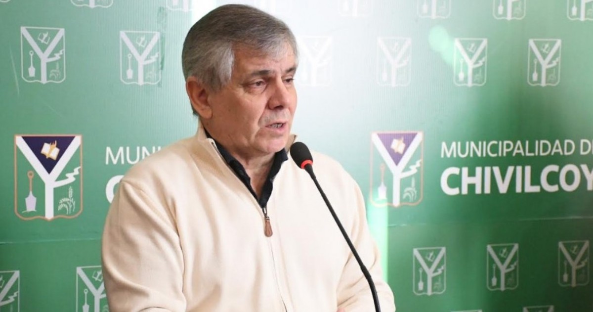 El intendente de Chivilcoy, Guillermo Britos, salió a exigir respuestas en el escándalo por presuntas coimas en la compra de medicamentos para personas con discapacidad.